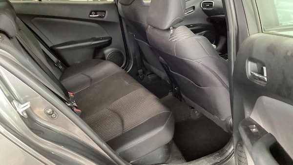 Used Toyota Prius 2017 for sale - 76226433: Photo 7