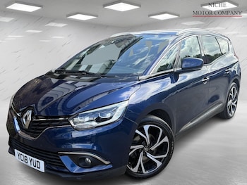 Used Renault Grand Scenic 2018 for sale - 78763130: Photo