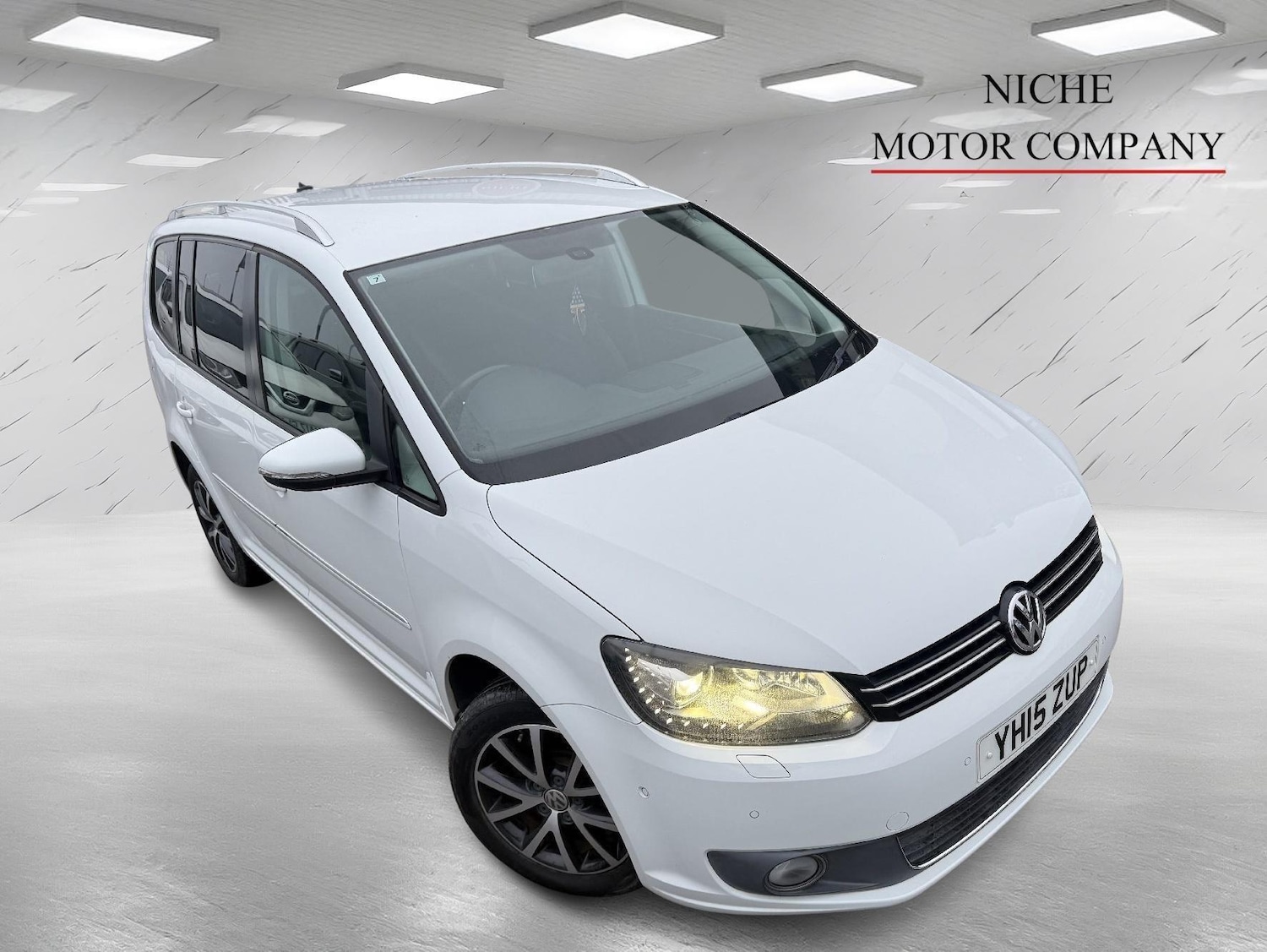 Used Volkswagen Touran for sale - 77441402: Photo 8