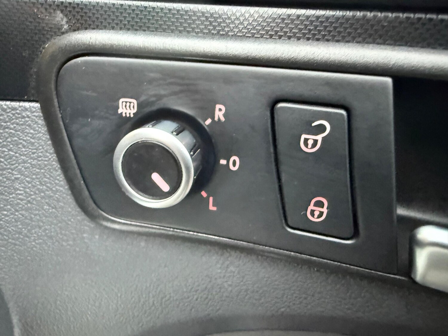 Used Volkswagen Touran for sale - 77441393: Photo 33