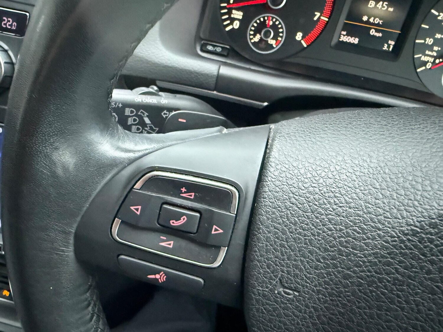 Used Volkswagen Touran for sale - 77441393: Photo 58