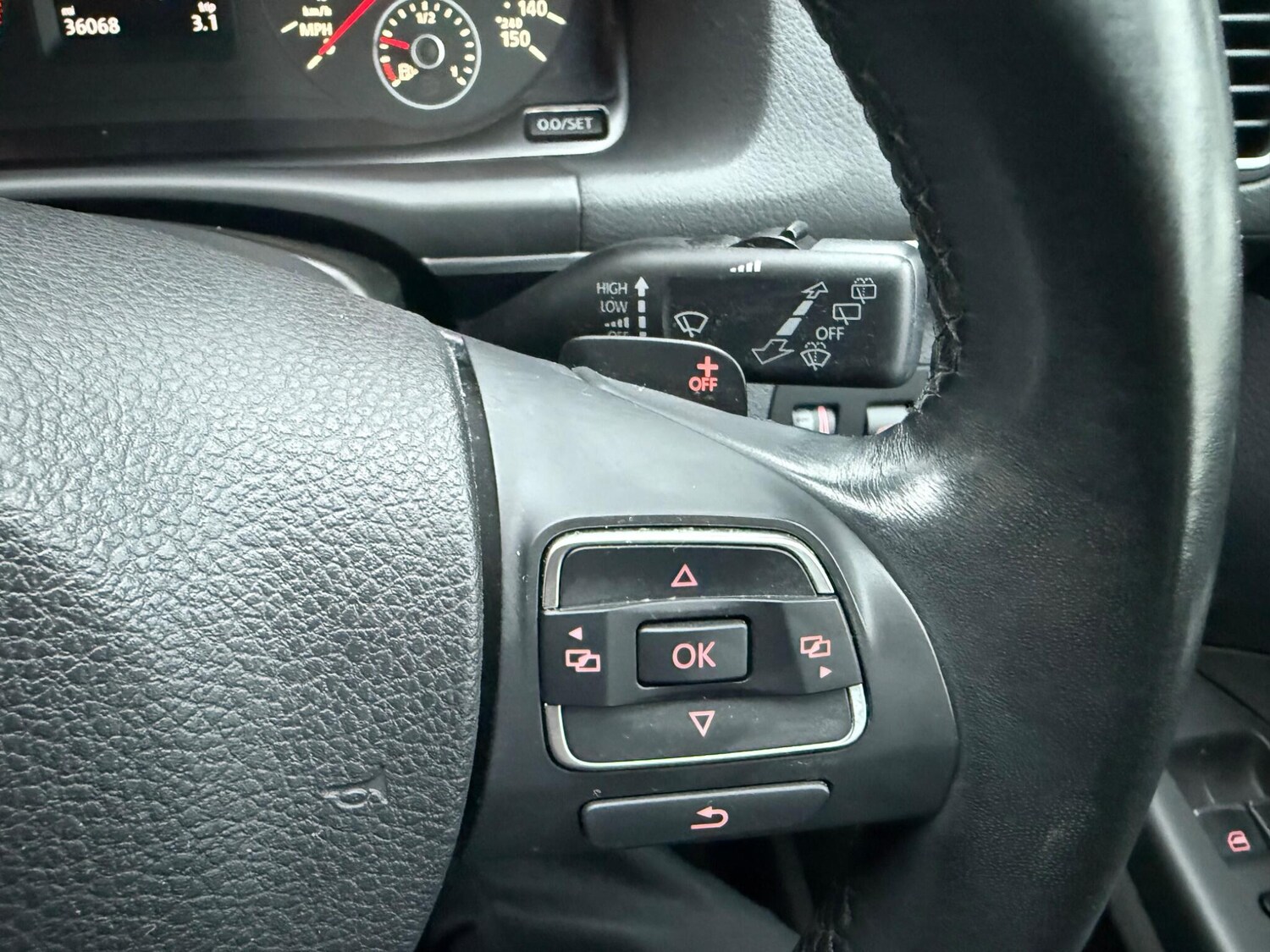 Used Volkswagen Touran for sale - 77441393: Photo 60