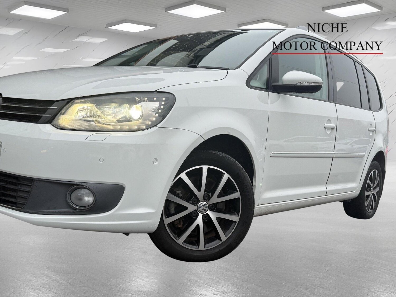 Used Volkswagen Touran for sale - 77441393: Photo 61