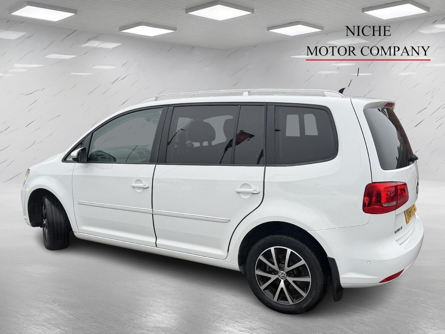 Used Volkswagen Touran for sale - 77441393: Photo 65