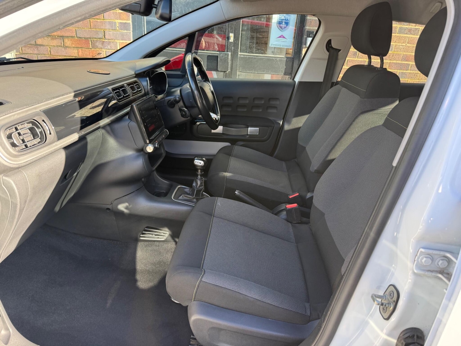 Used Citroen C3 2018 for sale - 77496127: Photo 52