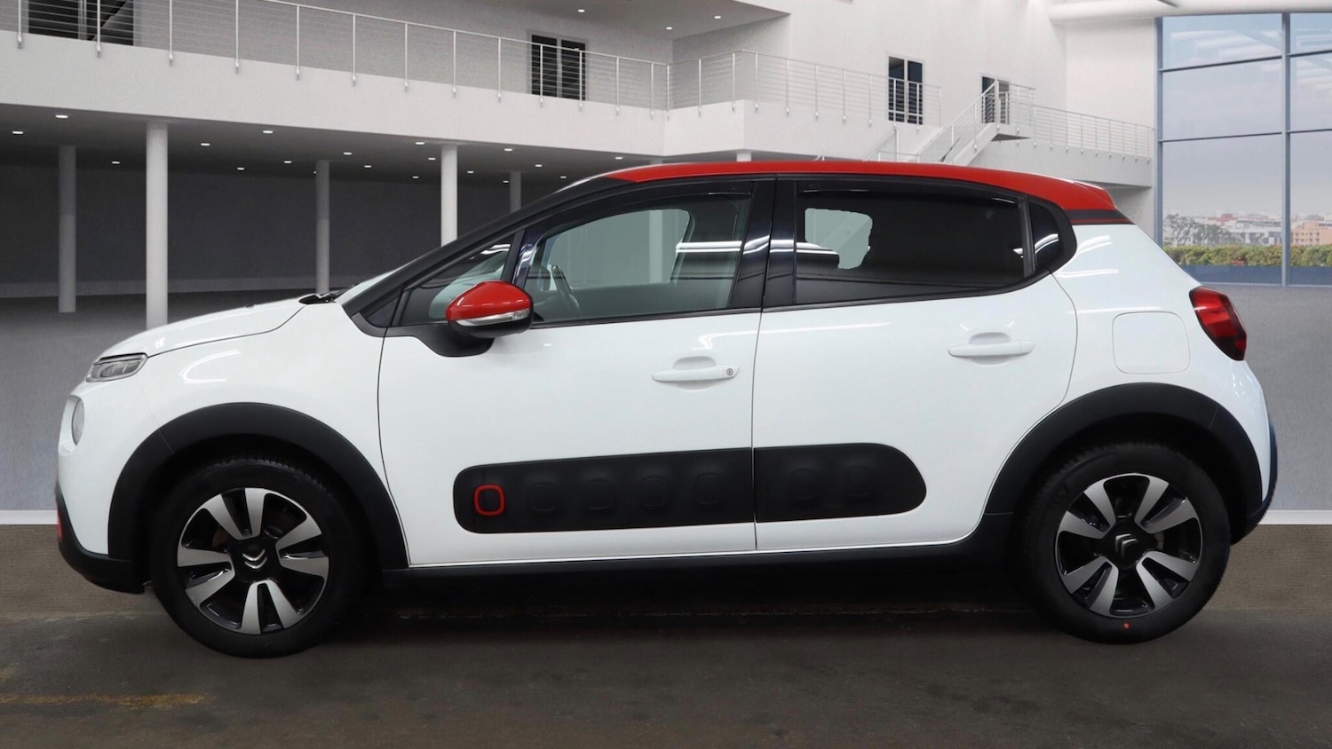 Used Citroen C3 for sale - 77496127: Photo 8