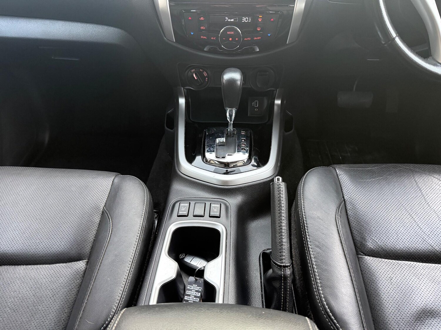 Used Nissan Navara 2021 for sale - 76538470: Photo 27