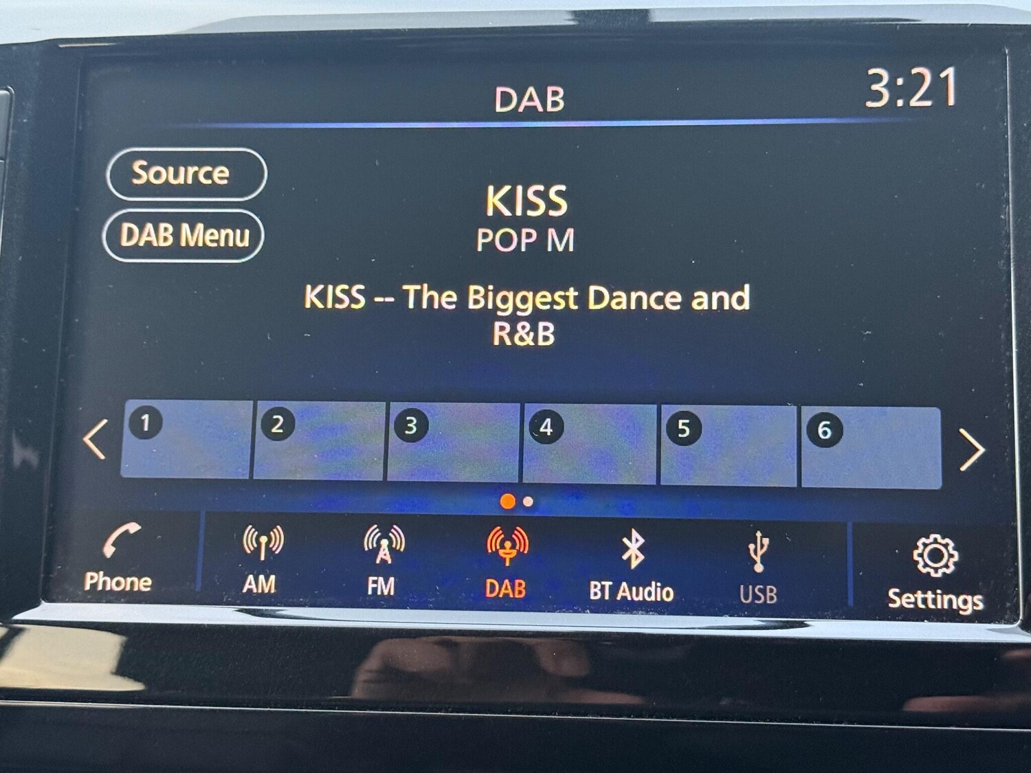 Used Nissan Navara 2021 for sale - 76538470: Photo 38