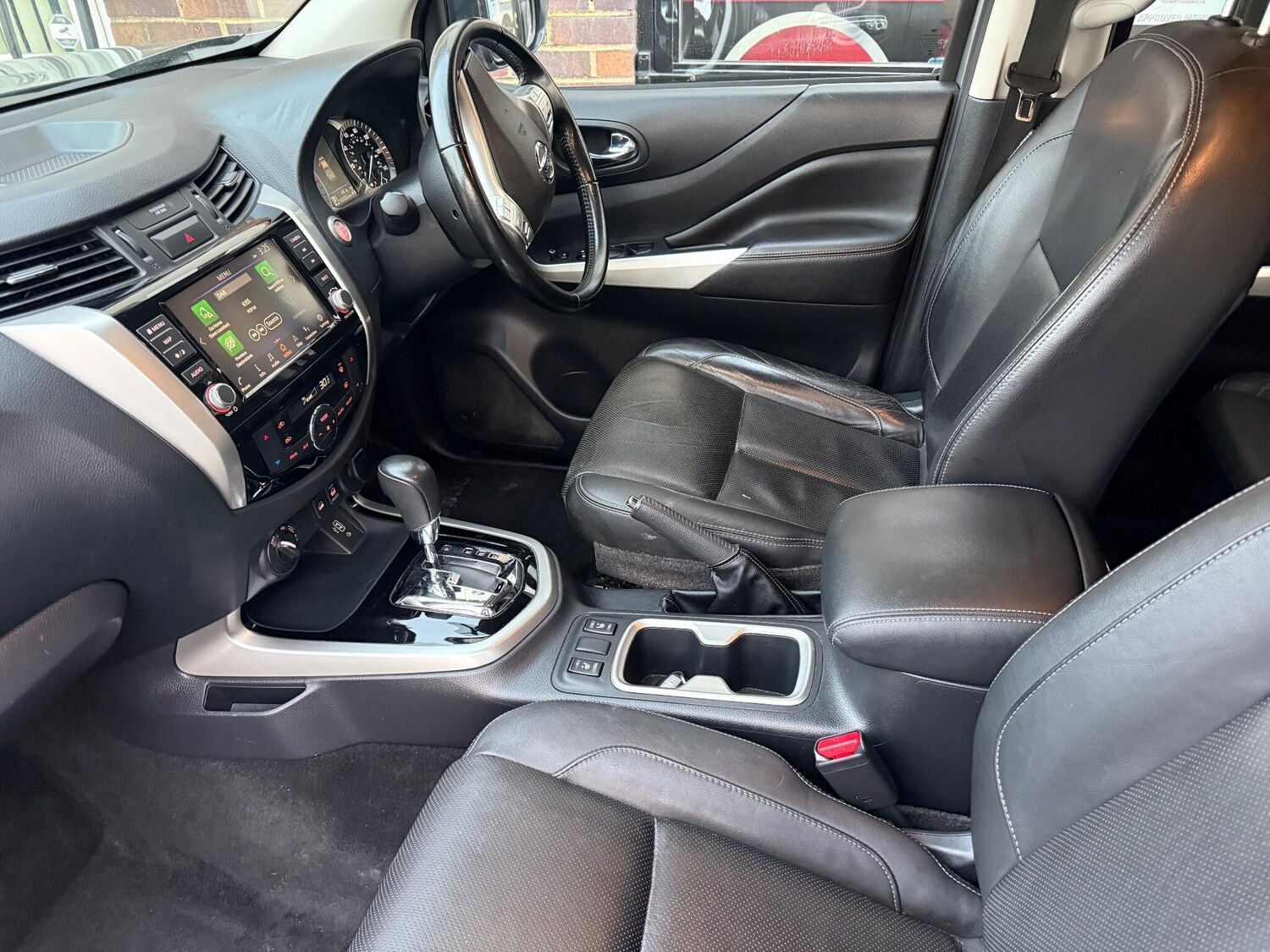 Used Nissan Navara 2021 for sale - 76538470: Photo 42