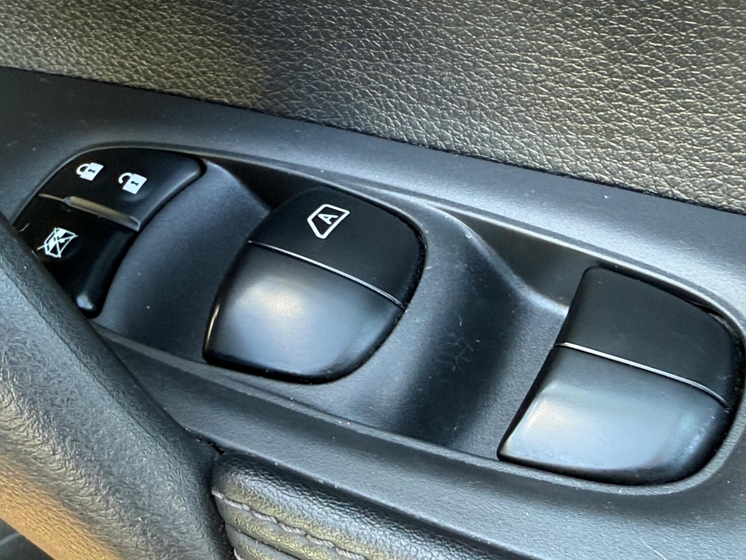 Used Nissan X-Trail 2018 for sale - 75884843: Photo 25