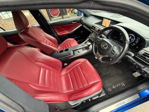 Used Lexus IS 2018 for sale - 76296017: Photo 13