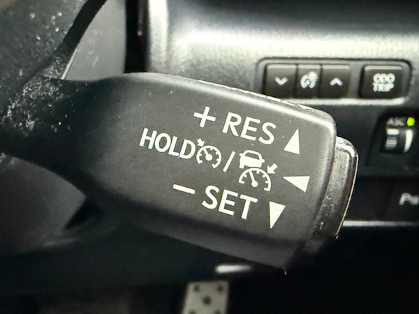 Used Lexus IS 2018 for sale - 76296017: Photo 36