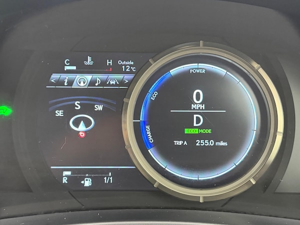 Used Lexus IS 2018 for sale - 76296017: Photo 43
