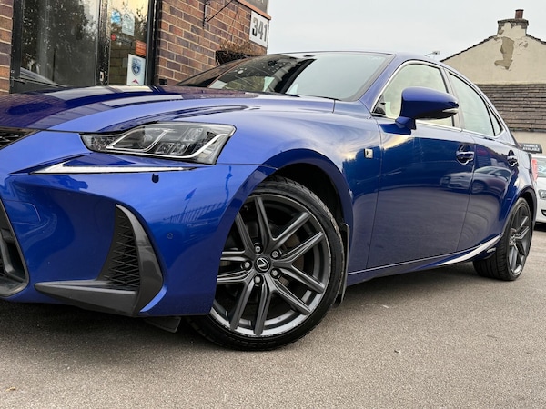 Used Lexus IS 2018 for sale - 76296017: Photo 57