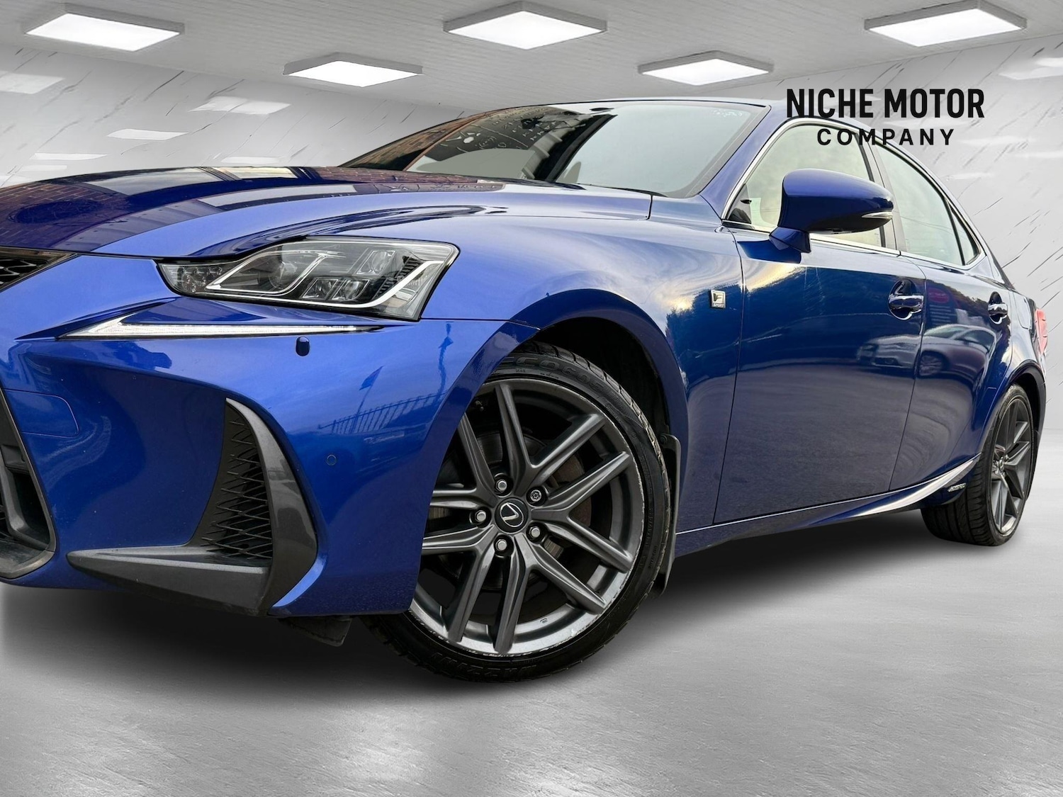 Used Lexus IS 2018 for sale - 76296017: Photo 68