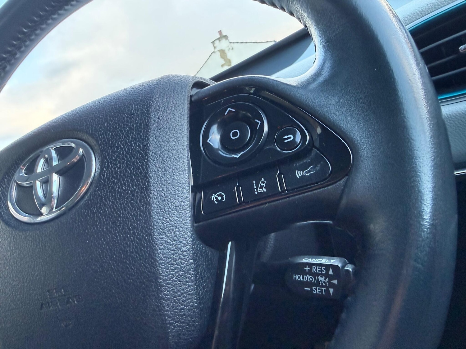 Used Toyota Prius 2022 for sale - 77538299: Photo 42