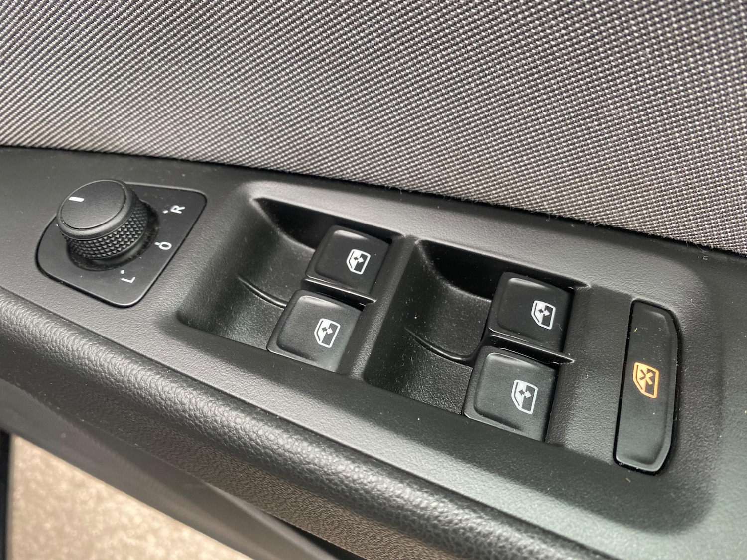 Used SEAT Leon 2019 for sale - 75658260: Photo 27