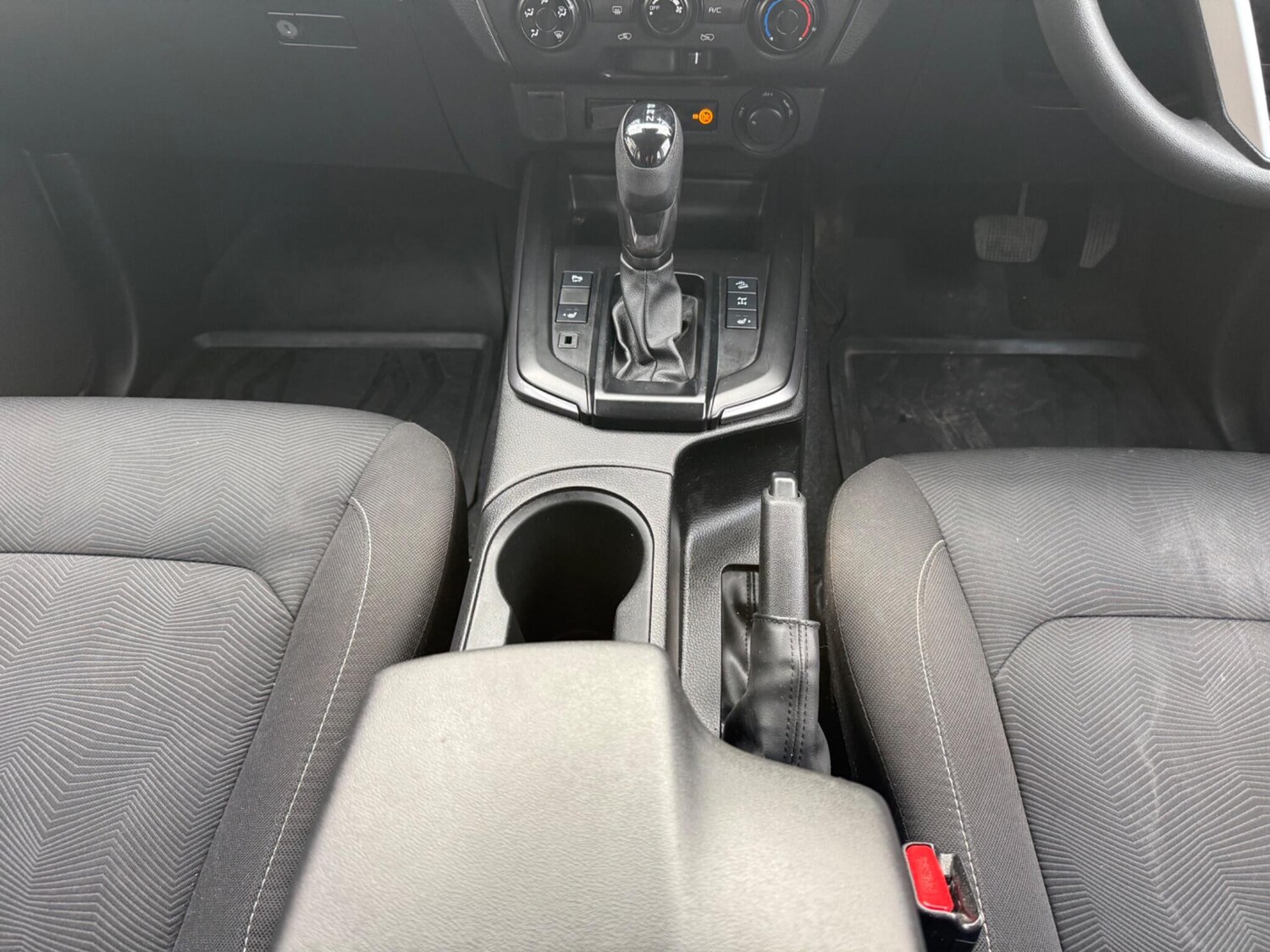 Used Isuzu D-Max 2023 for sale - 77291637: Photo 30