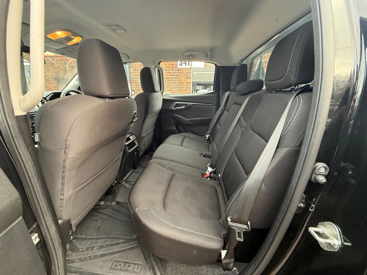 Used Isuzu D-Max 2023 for sale - 77291637: Photo 50