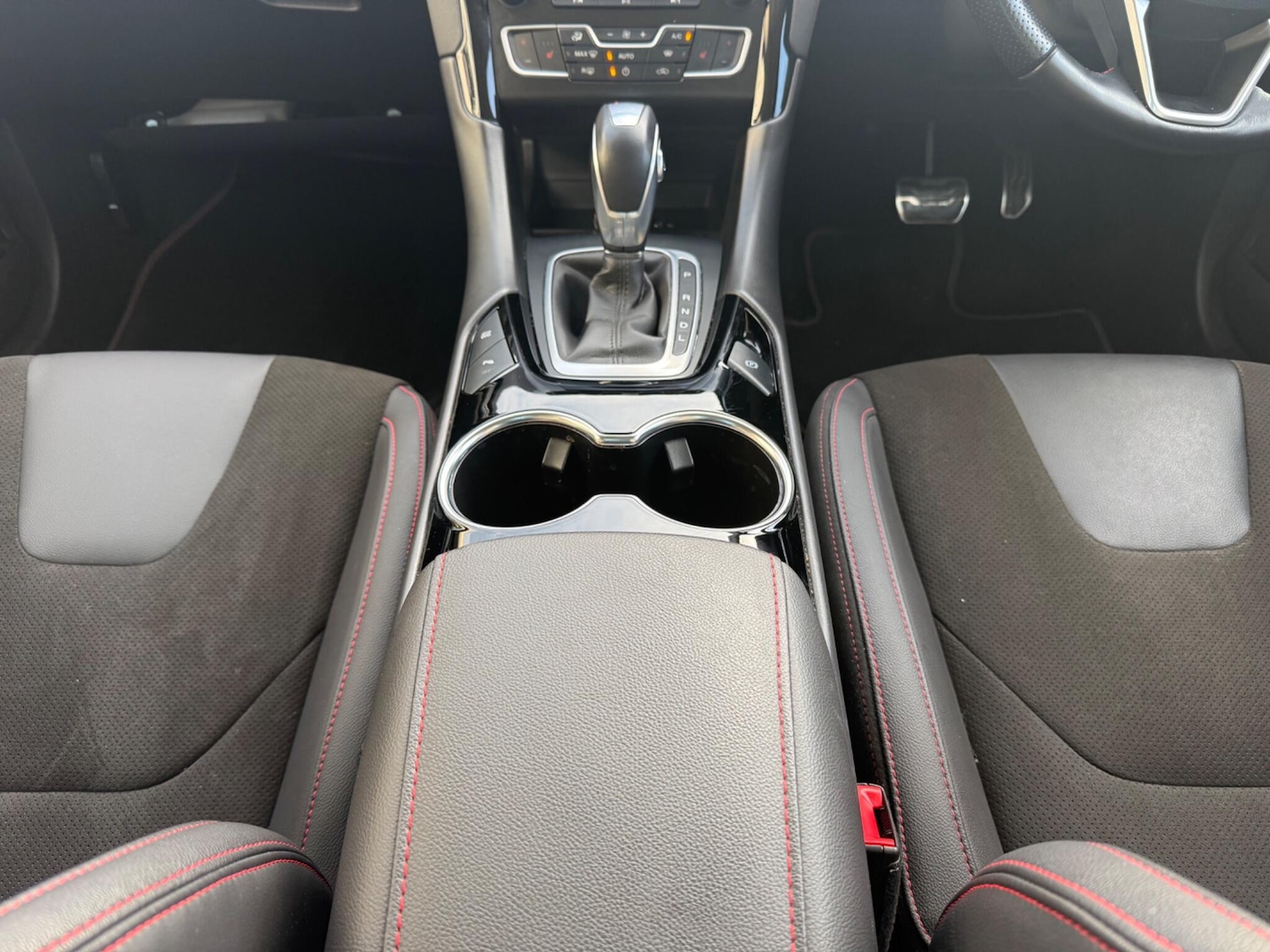 Used Ford Mondeo 2022 for sale - 77597600: Photo 24