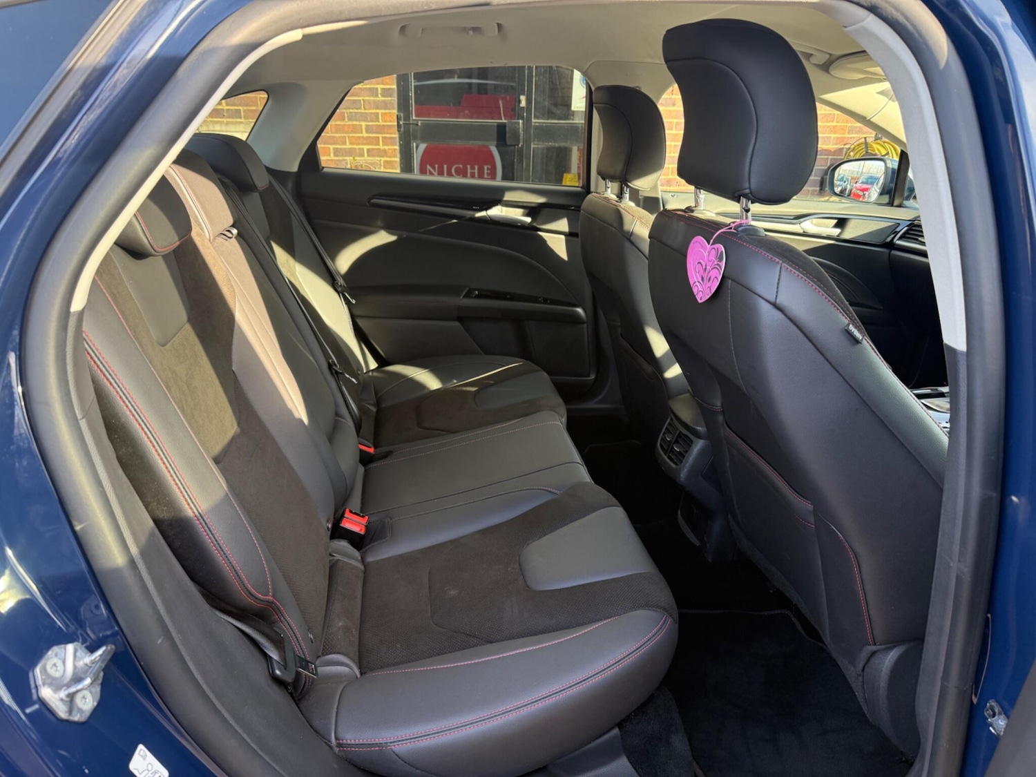 Used Ford Mondeo 2022 for sale - 77597600: Photo 31