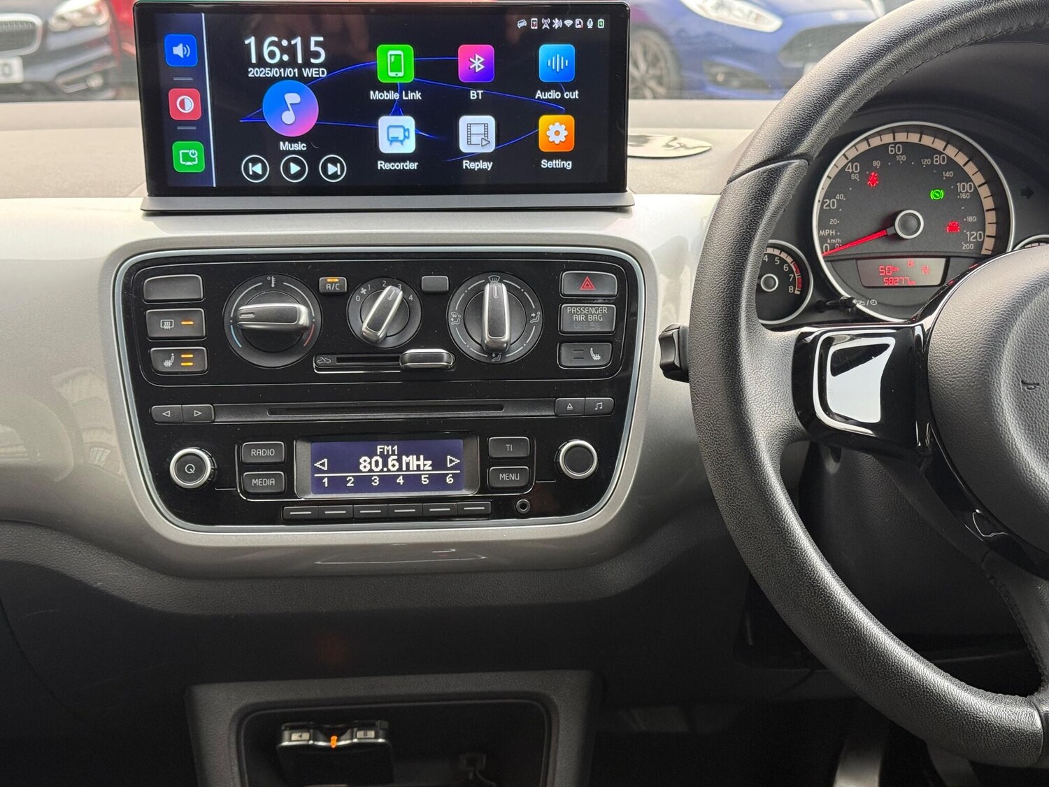 Used Volkswagen up! 2026 for sale - 77143395: Photo 11