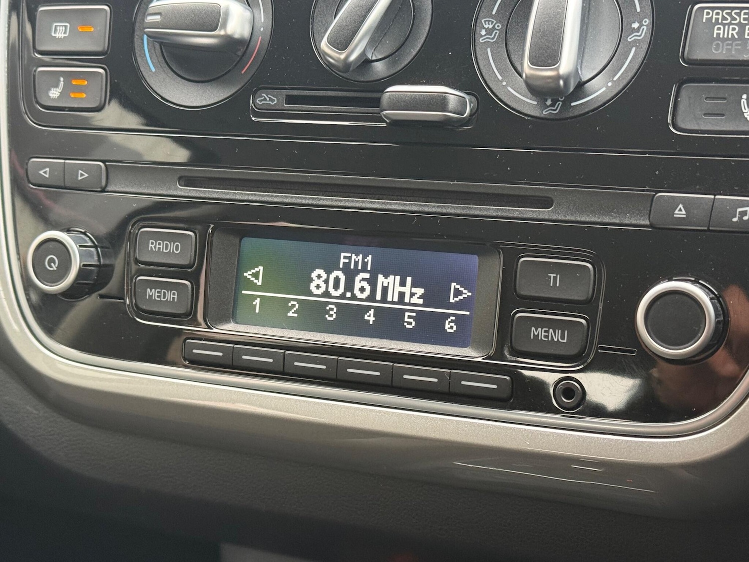 Used Volkswagen up! 2026 for sale - 77143395: Photo 25