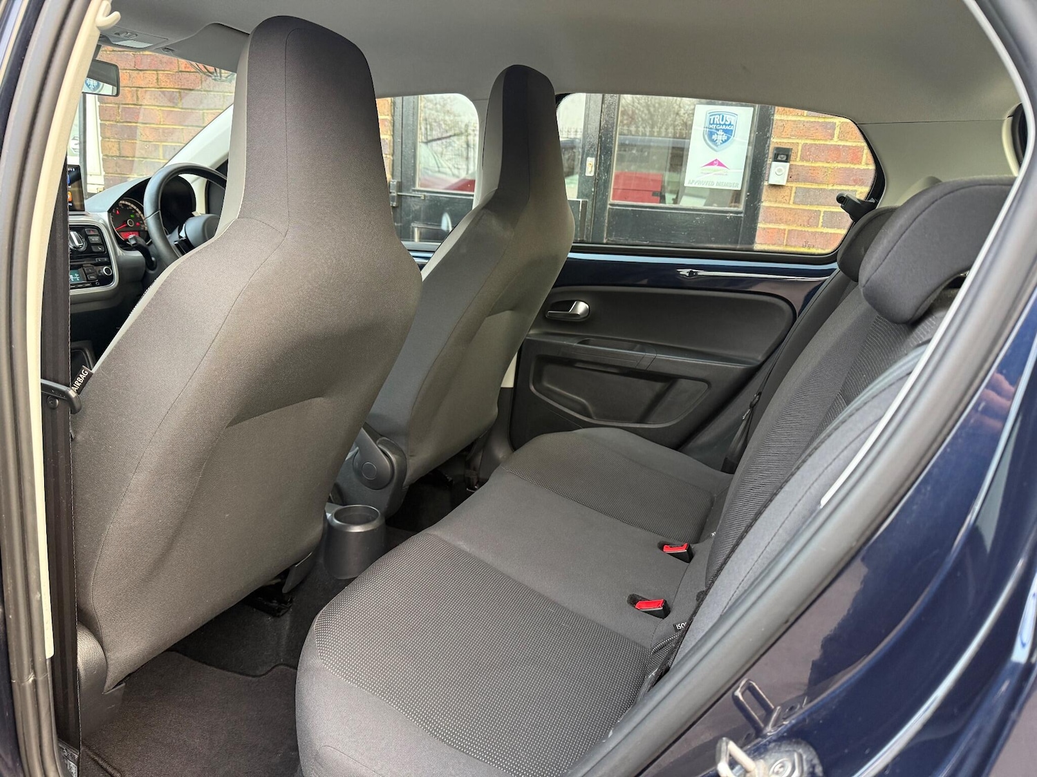 Used Volkswagen up! 2026 for sale - 77143395: Photo 41