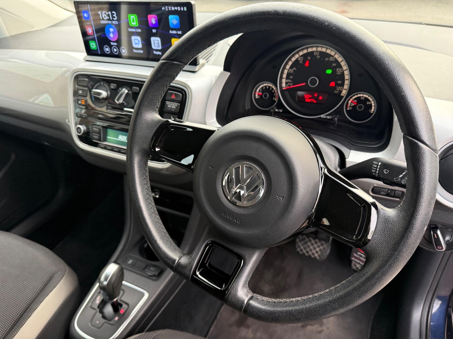 Used Volkswagen up! 2026 for sale - 77143395: Photo 9