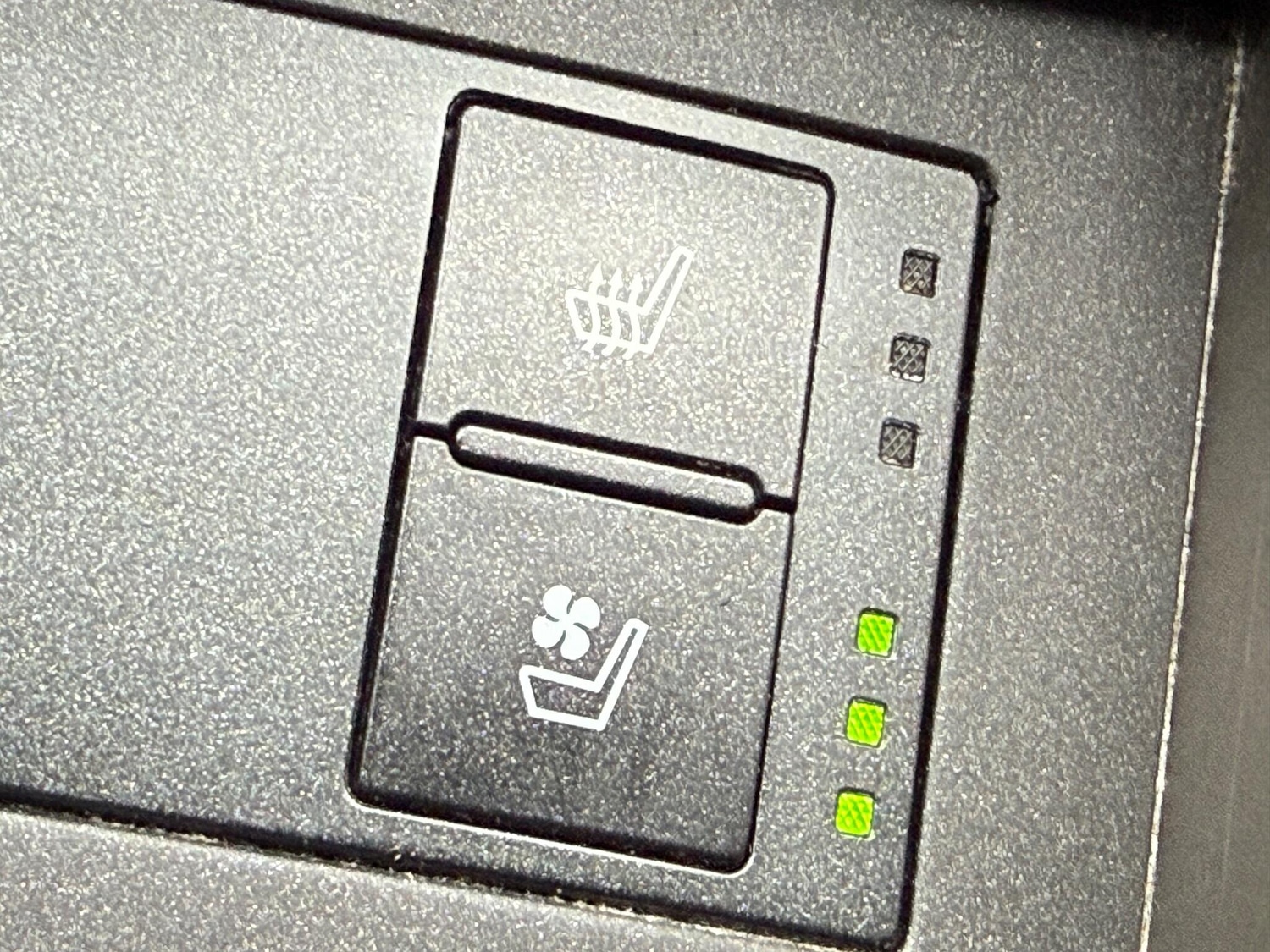 Used Lexus IS 2018 for sale - 76995165: Photo 16