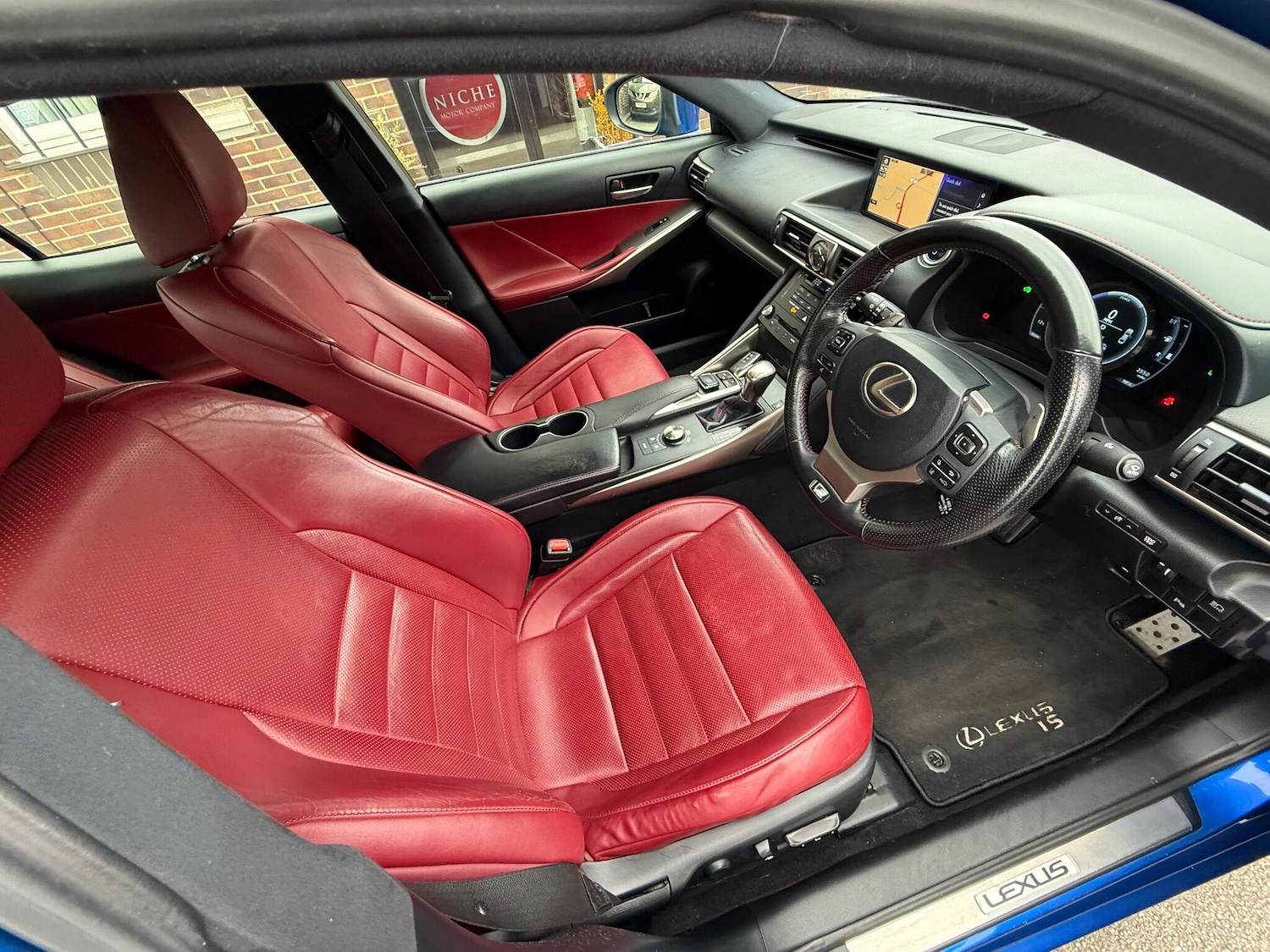 Used Lexus IS 2018 for sale - 76995165: Photo 21