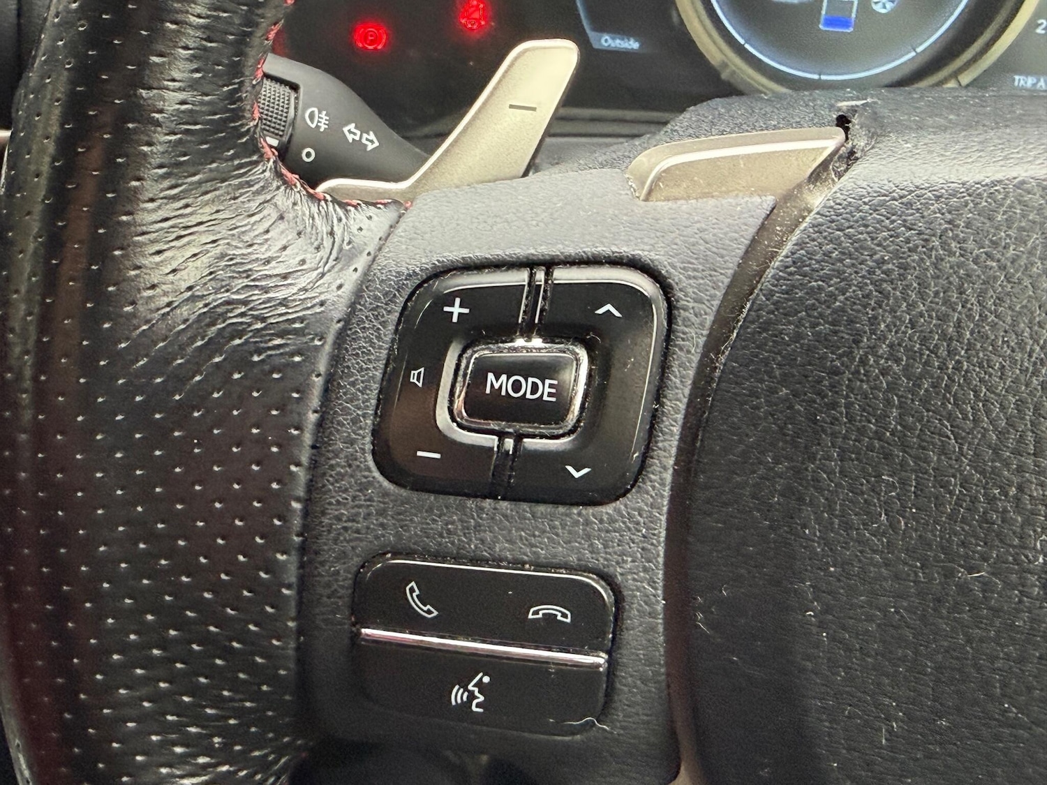 Used Lexus IS 2018 for sale - 76995165: Photo 40