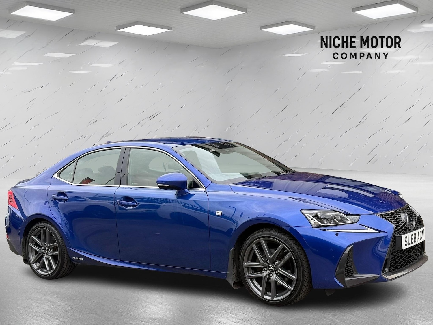 Used Lexus IS 2018 for sale - 76995165: Photo 7