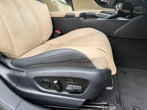 Used Lexus ES 2020 for sale - 75552975: Photo 17