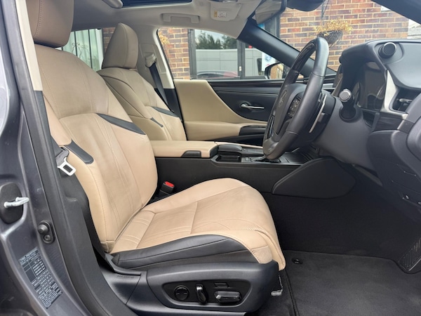 Used Lexus ES 2020 for sale - 75552975: Photo 19
