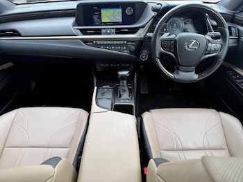 Used Lexus ES 2020 for sale - 75552975: Photo