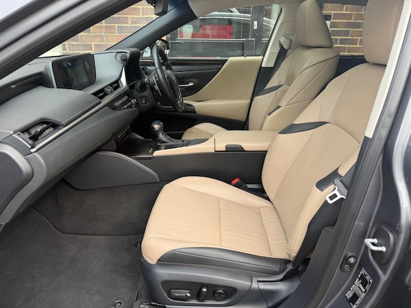 Used Lexus ES 2020 for sale - 75552975: Photo 59