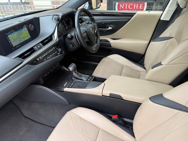 Used Lexus ES 2020 for sale - 75552975: Photo 61