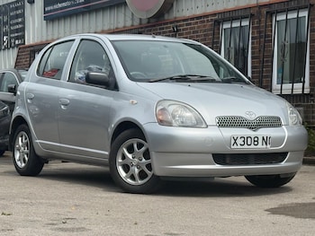 Used Toyota Yaris 2001 for sale - 78752611: Photo
