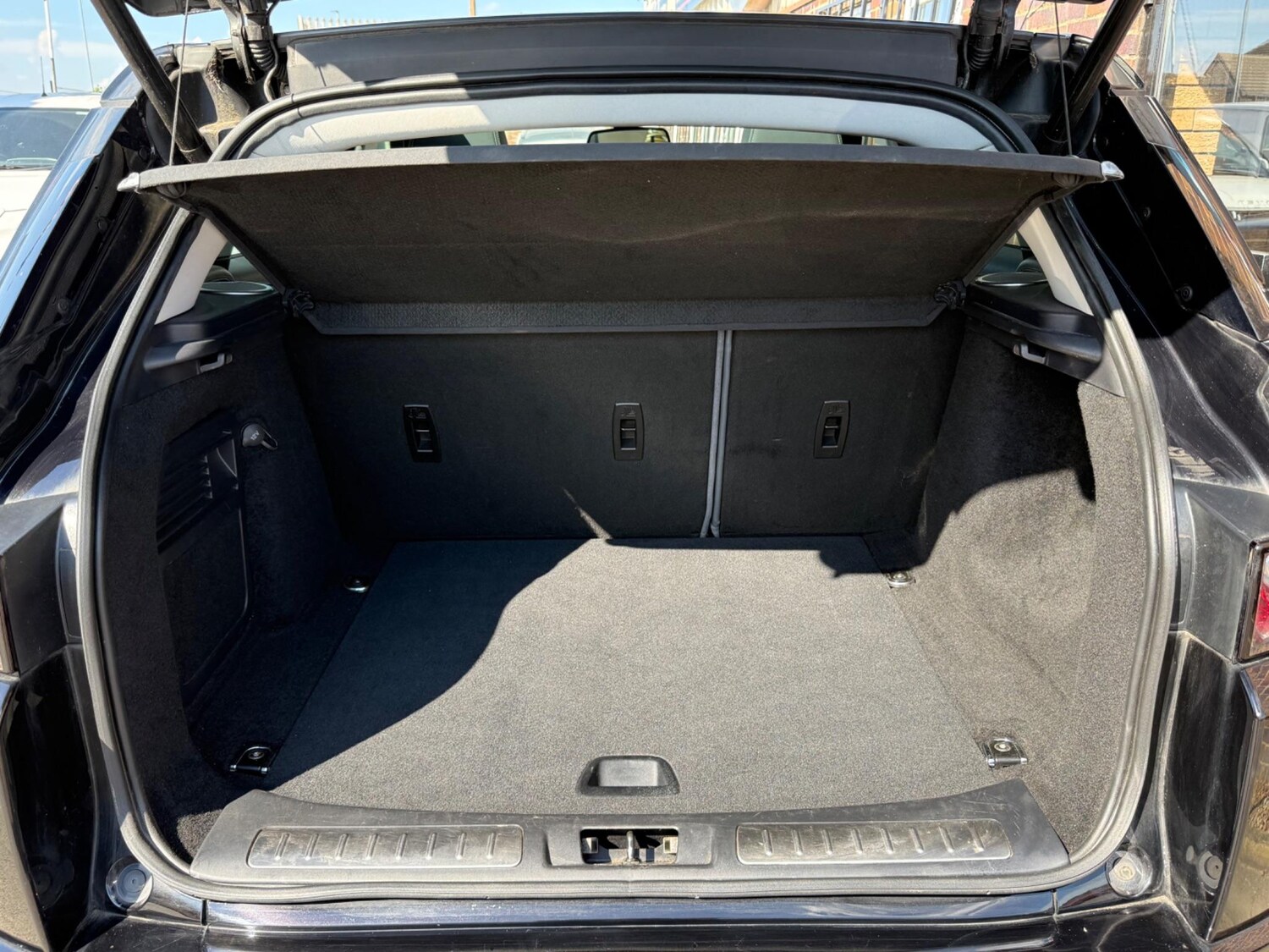 Vehicle 76
