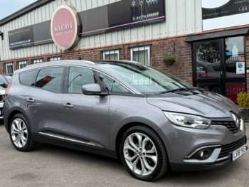 Used Renault Grand Scenic 2018 for sale - 74848667: Photo
