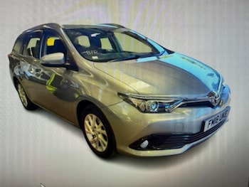 Used Toyota Auris 2018 for sale - 78504155: Photo