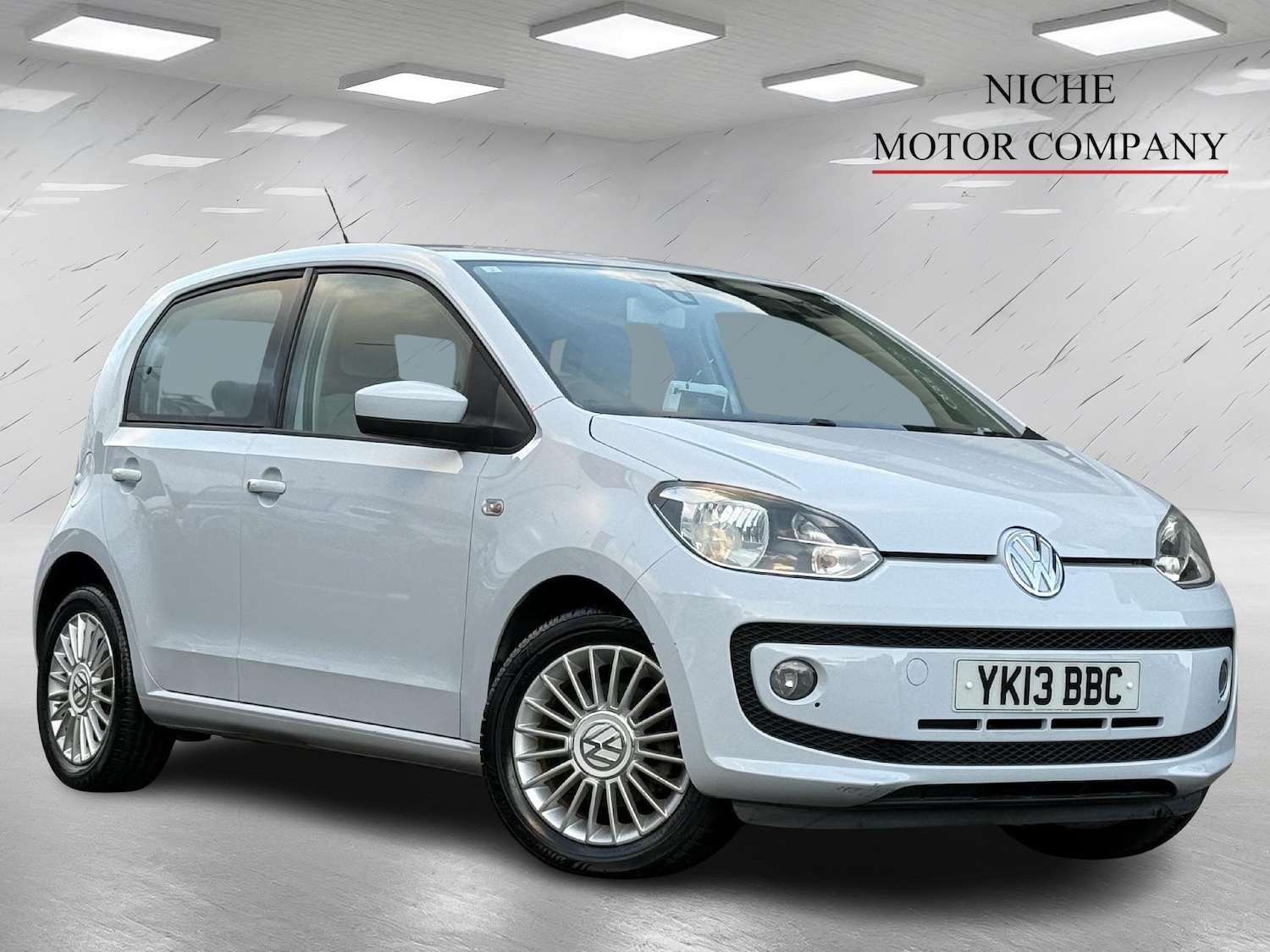 Used Volkswagen up! 2025 for sale - 77015760: Photo 1