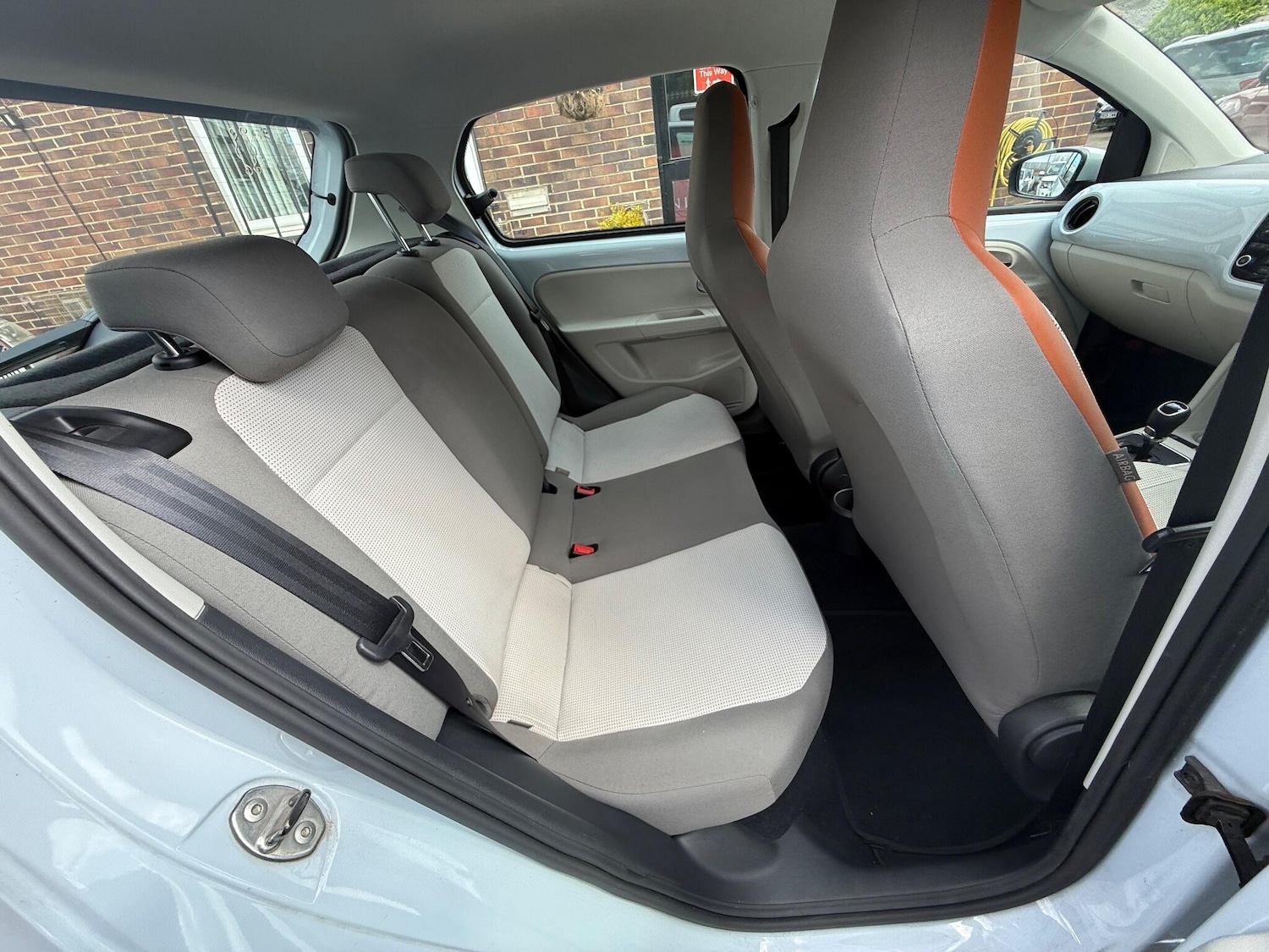 Used Volkswagen up! 2025 for sale - 77015760: Photo 25