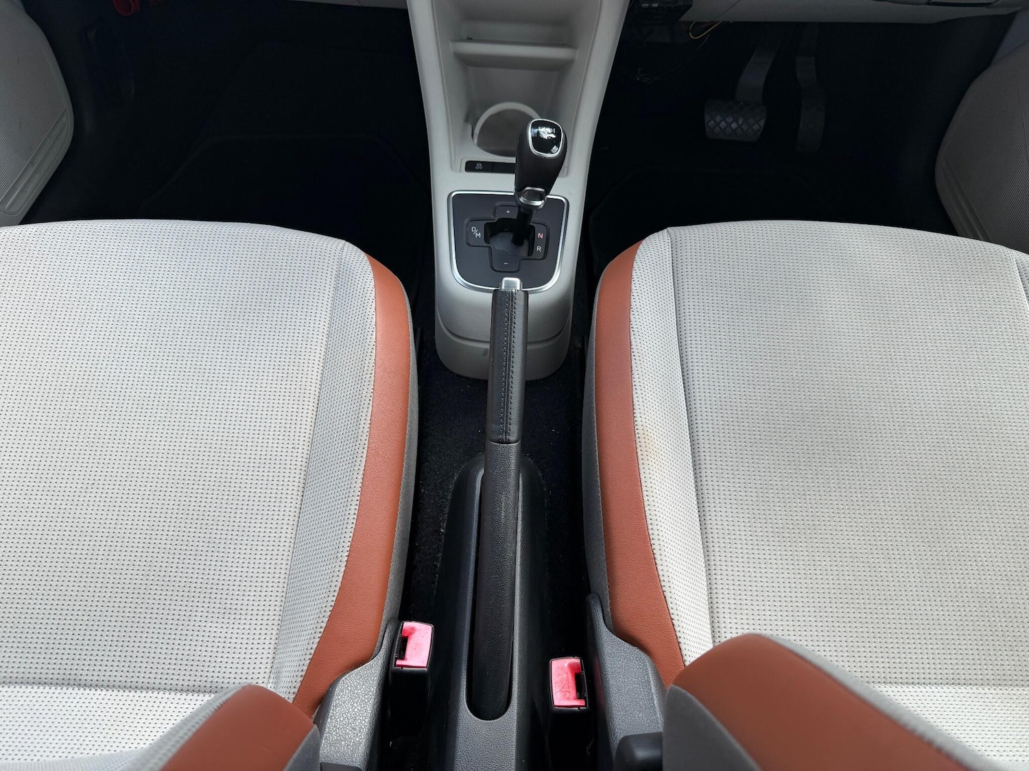 Used Volkswagen up! 2025 for sale - 77015760: Photo 28