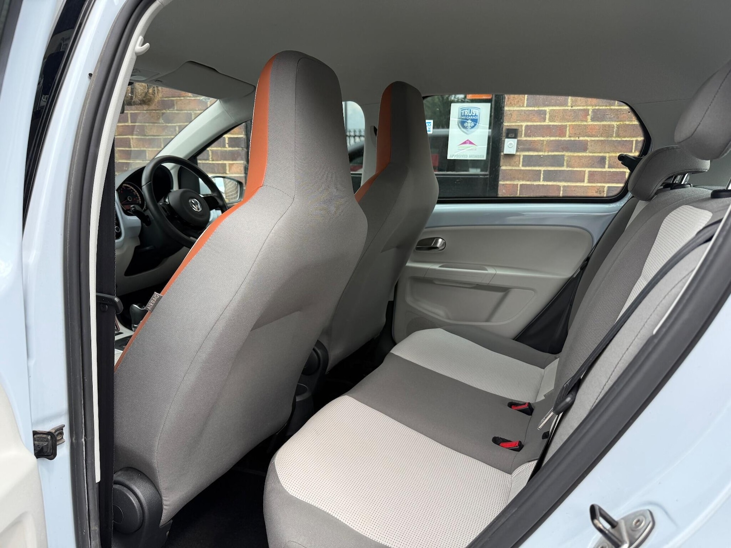 Used Volkswagen up! 2025 for sale - 77015760: Photo 42