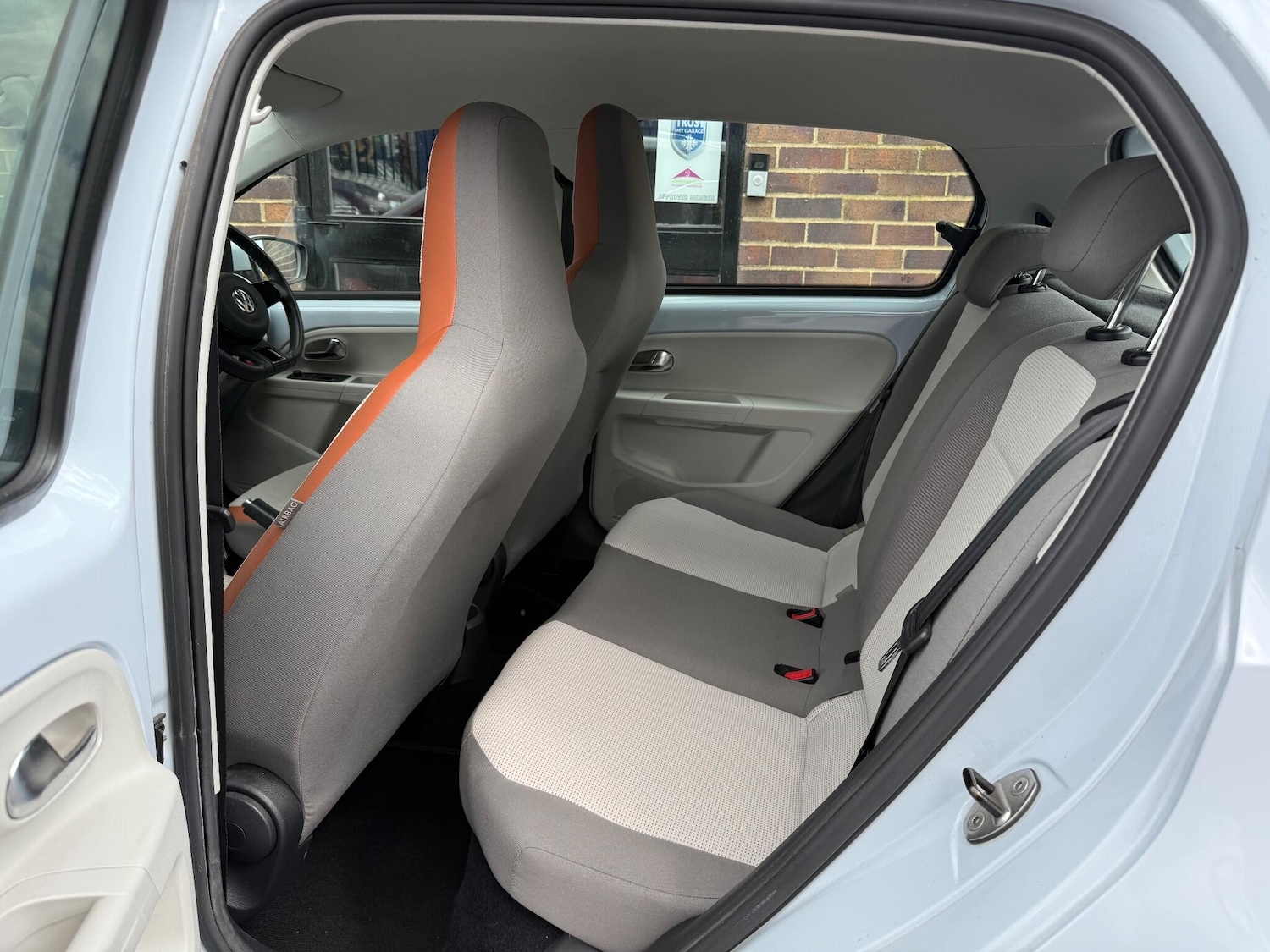 Used Volkswagen up! 2025 for sale - 77015760: Photo 43