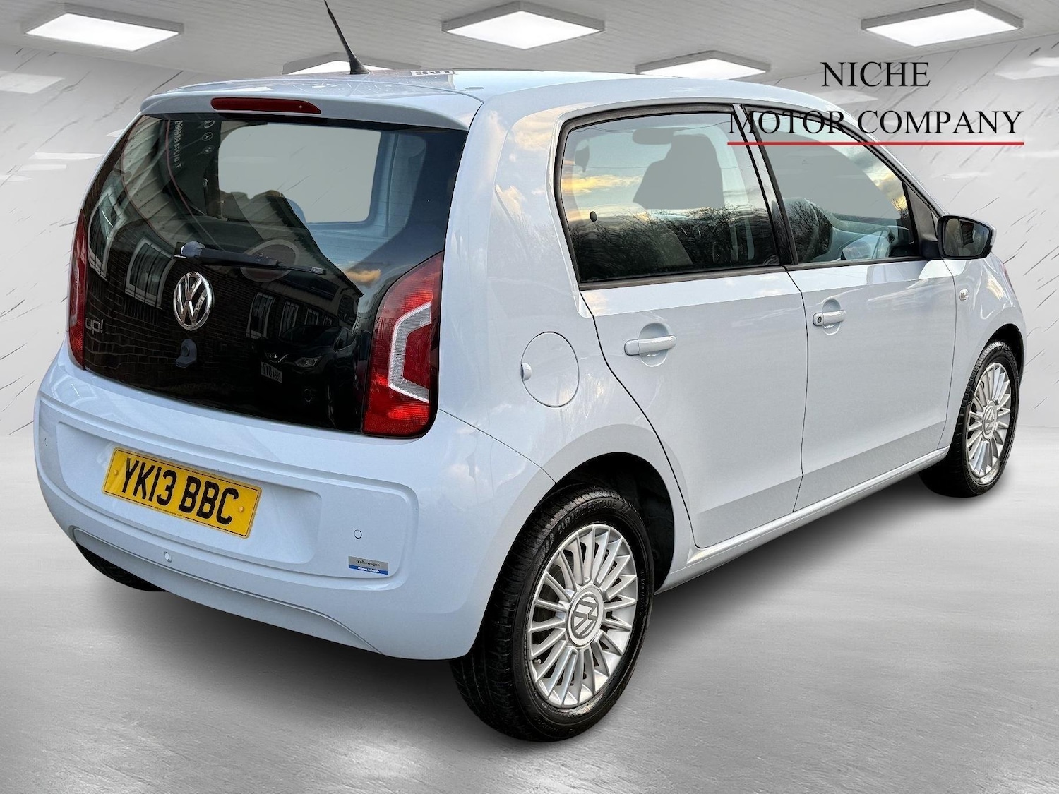 Used Volkswagen up! 2025 for sale - 77015760: Photo 5