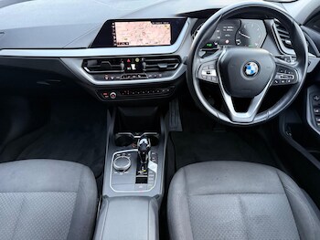 Used BMW 1 Series 2020 for sale - 78147811: Photo