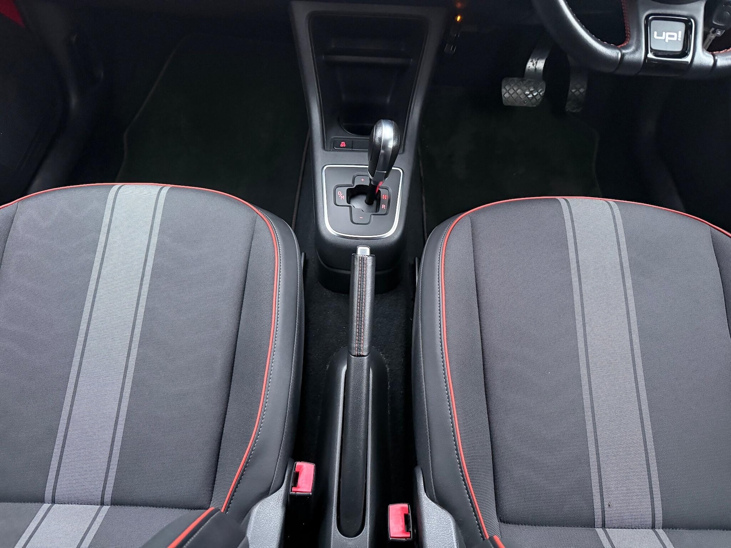 Used Volkswagen up! 2026 for sale - 77143796: Photo 35